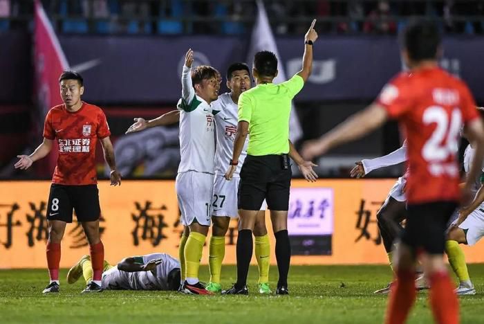 国产亚洲免费观看