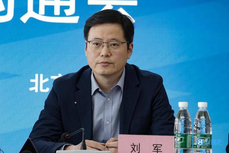 操丝袜少妇