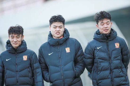 yiren22开心综合成人网